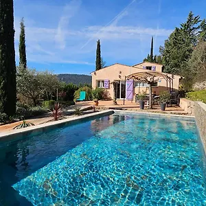 Hébergement de vacances Aux Trois Cypres En Provence, Salernes